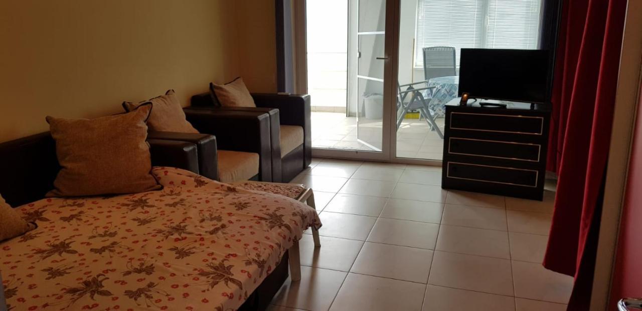 Nasty Apartament Costinesti Esterno foto